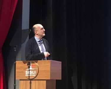 Prof. Dr. Güven Kıymaz Şişli Belediyesinde düzenlenen “Akıllı Şehir” panelinde